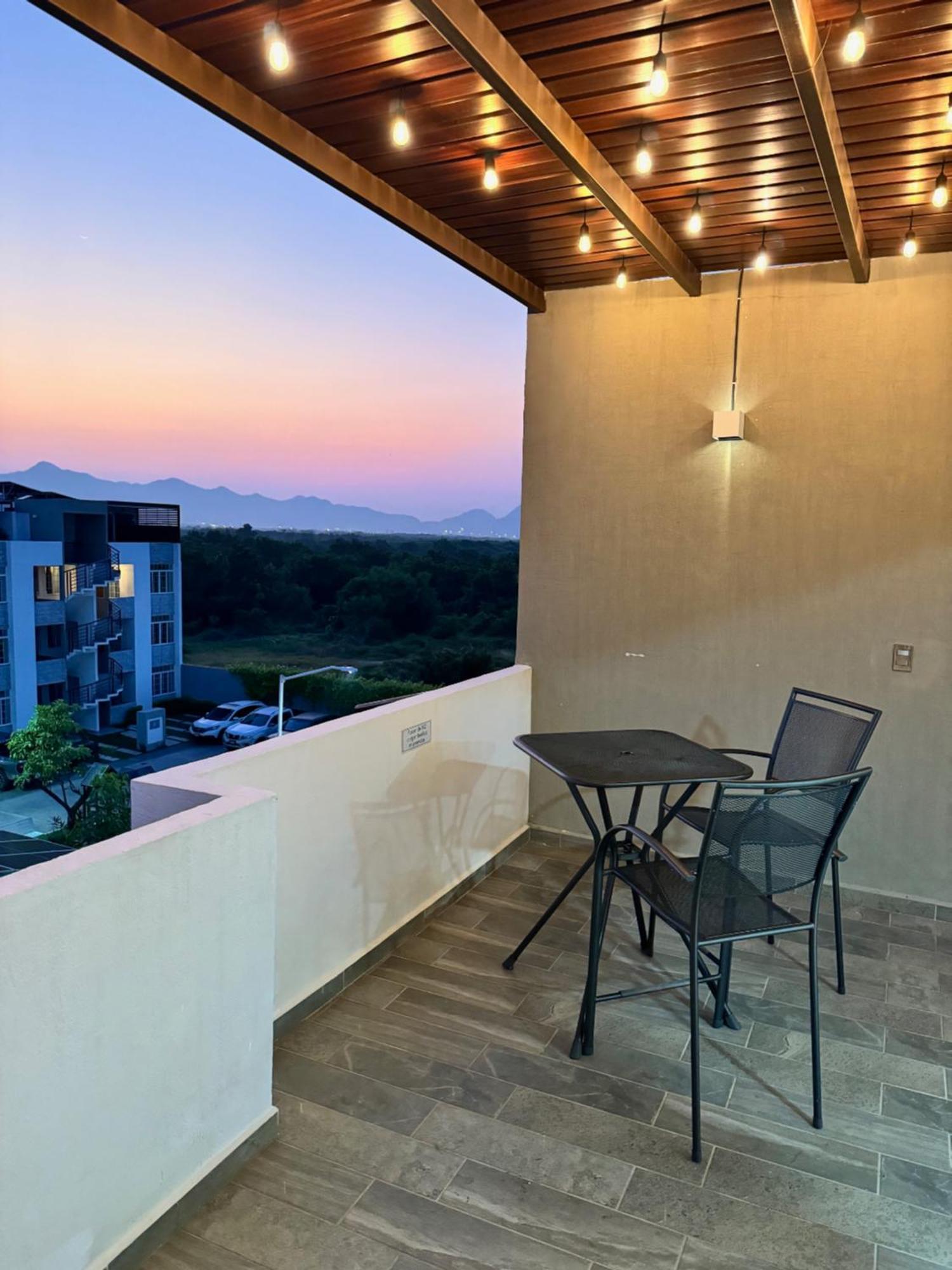 Penthouse Manzanillo Exclusivo Con Alberca Apartman Kültér fotó